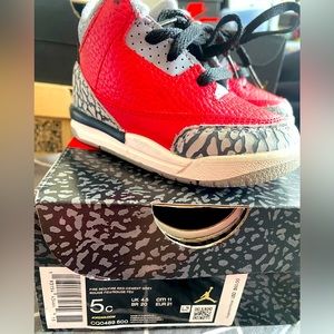 Toddler Jordan Retro 3 Size 5C